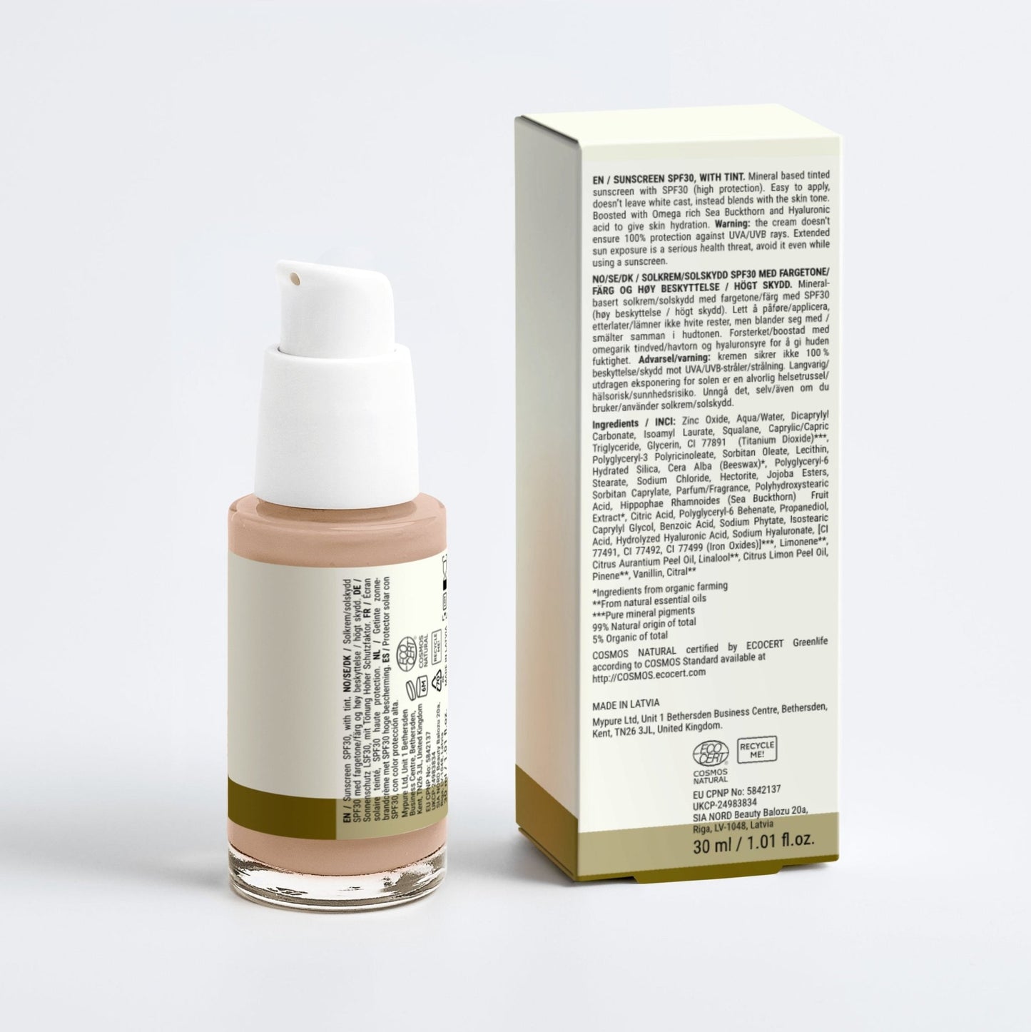 Tinted SPF30 Sun Shield | Mineralen zonnebrand creme met een tint - Navova