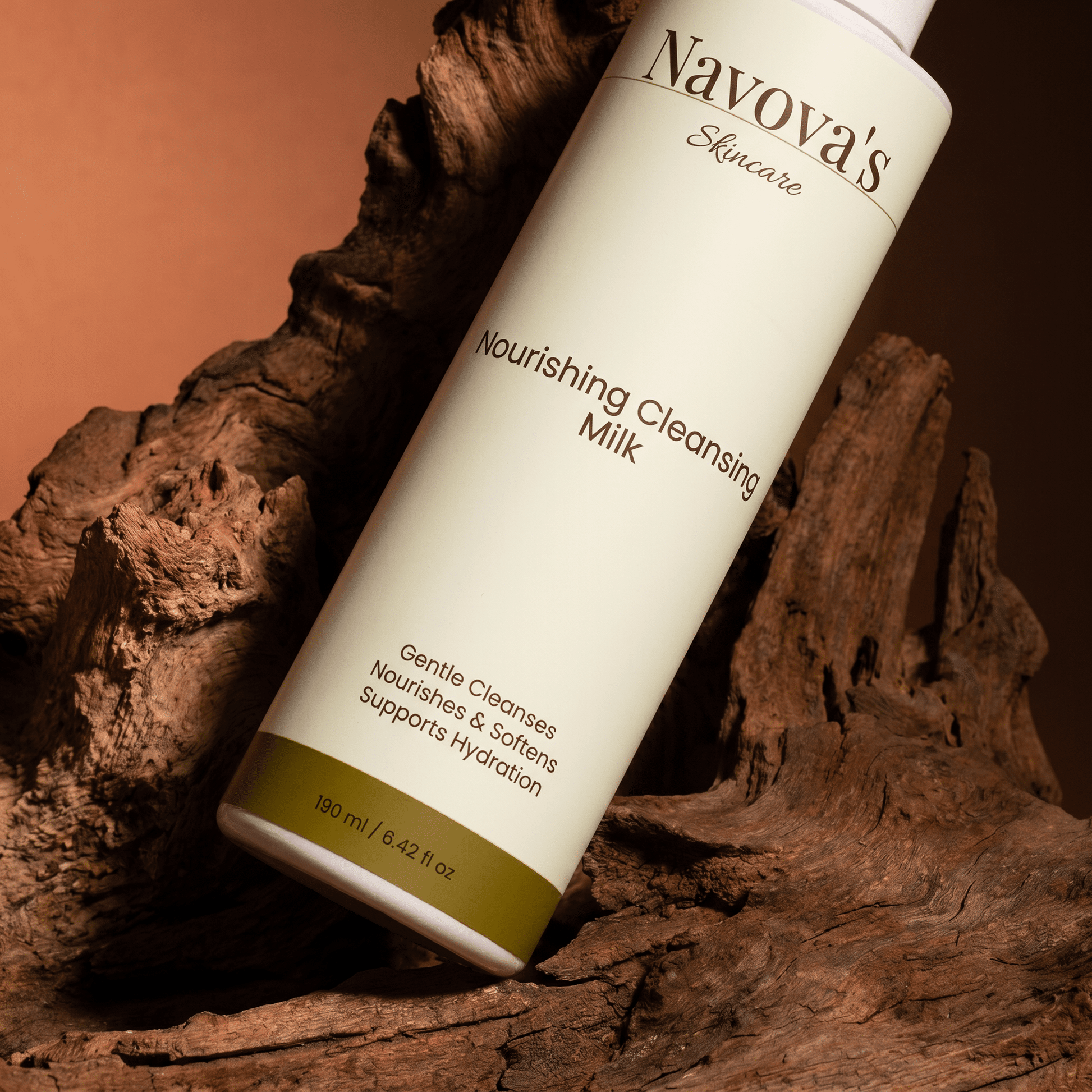 Nourishing Cleansing Milk | Reinigt zacht zonder uit te drogen - Navova