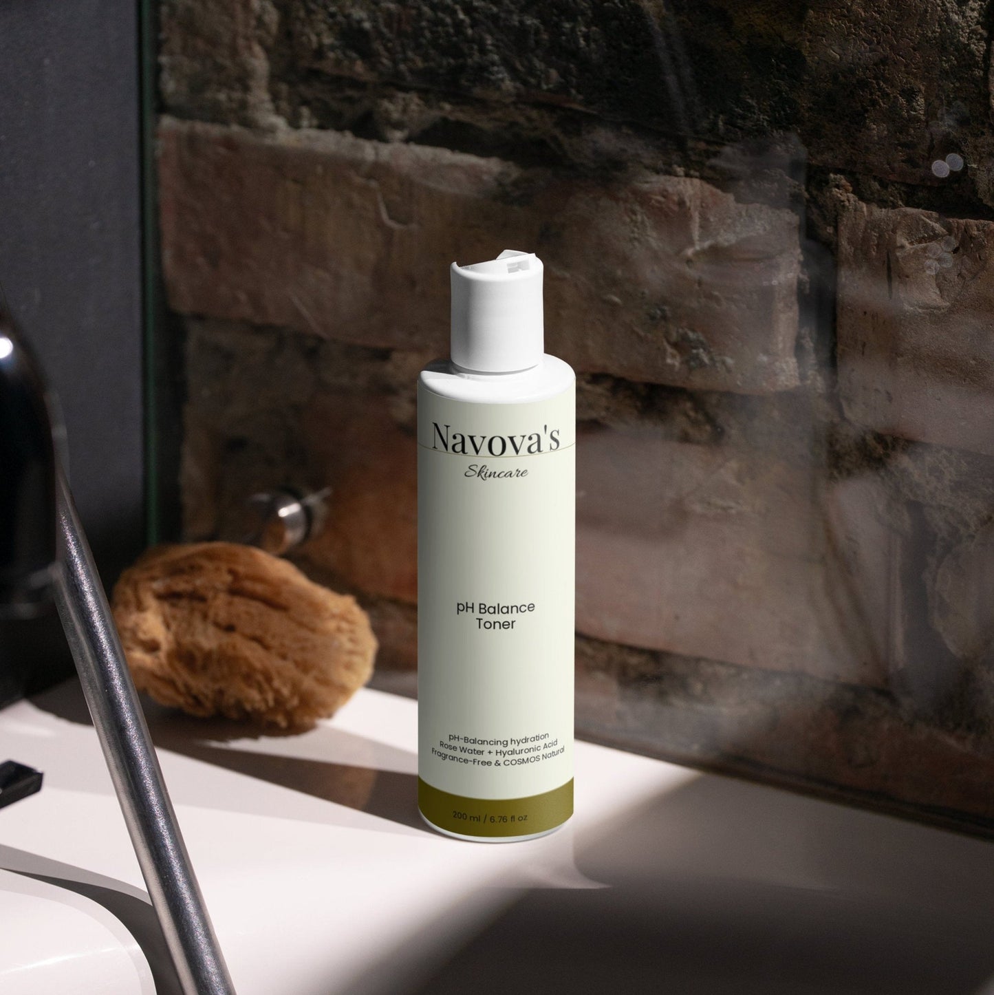 pH Balance Toner | Rose Water & Hyaluronic Comfort - Navova